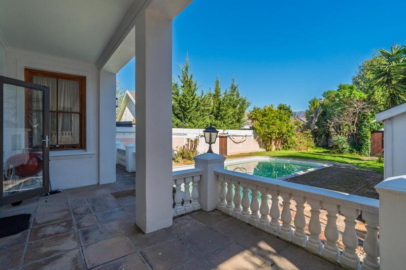 8 Bedroom Property for Sale in Claremont Western Cape